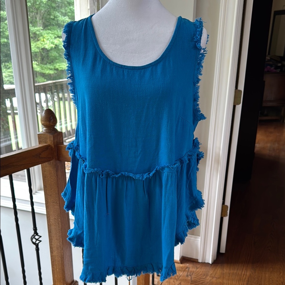 Umgee Blue Linen blend Ruffled Tank Top raw frayed hem flowy oversized - Picture 6 of 8
